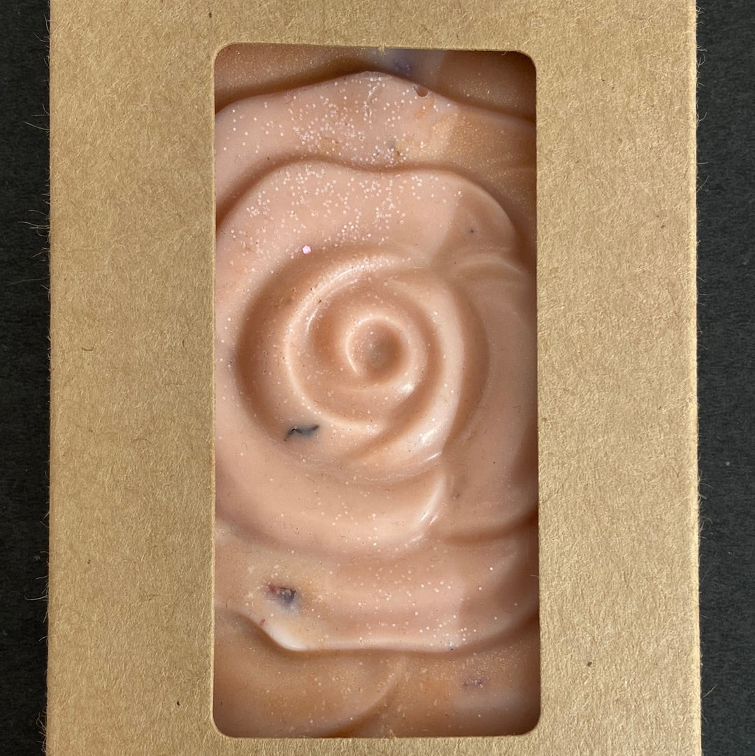 Tablette fondant artisanal parfum pomme verte craquante sans CMR avec insert pétale de fleur
