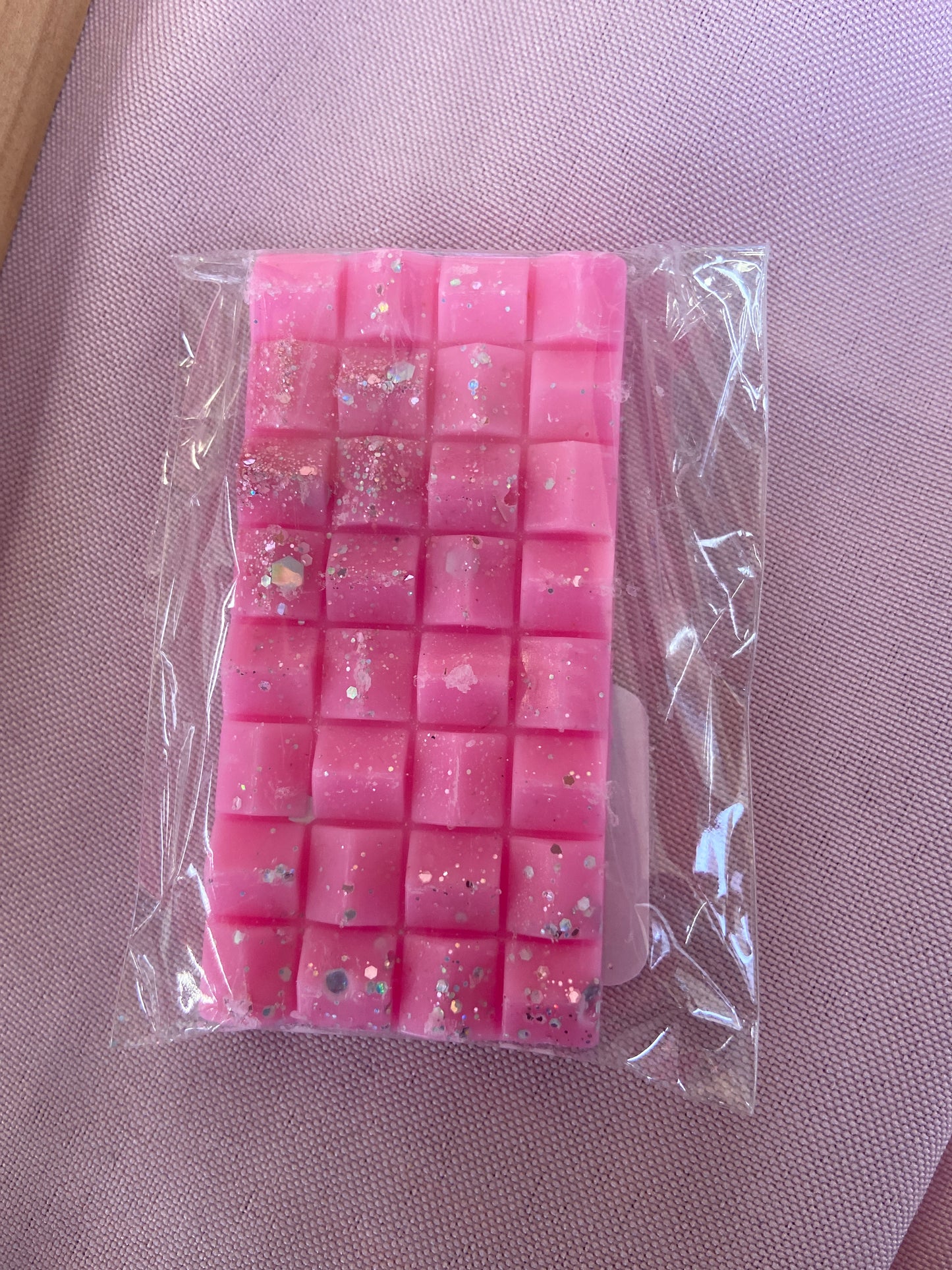 Fondant parfumé : tablette de 20gr sécable - parfum rose & fleur de pommier