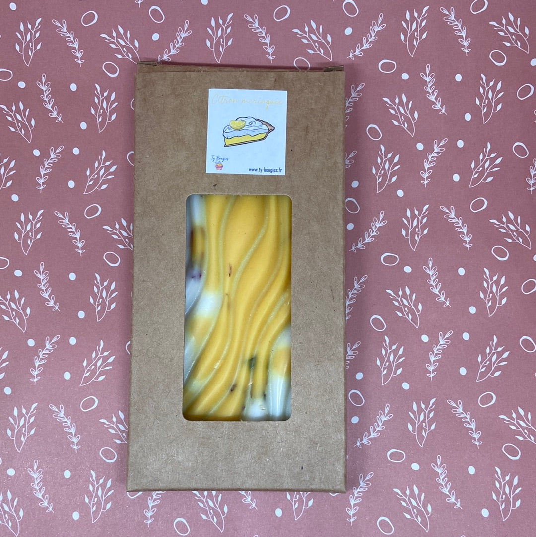 Tablette fondant artisanale parfum tarte citron meringuée sans CMR avec insert pétale de fleurs