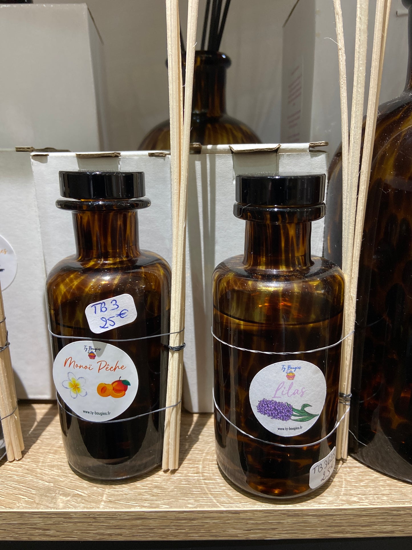 Parfum d'ambiance à bâtonnet - diffuseur à roseaux - parfum au choix- pot léopard