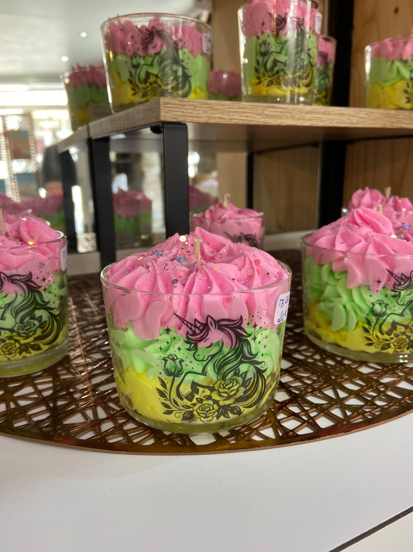 Bougie gourmande chantilly - licorne - parfum bubllegum