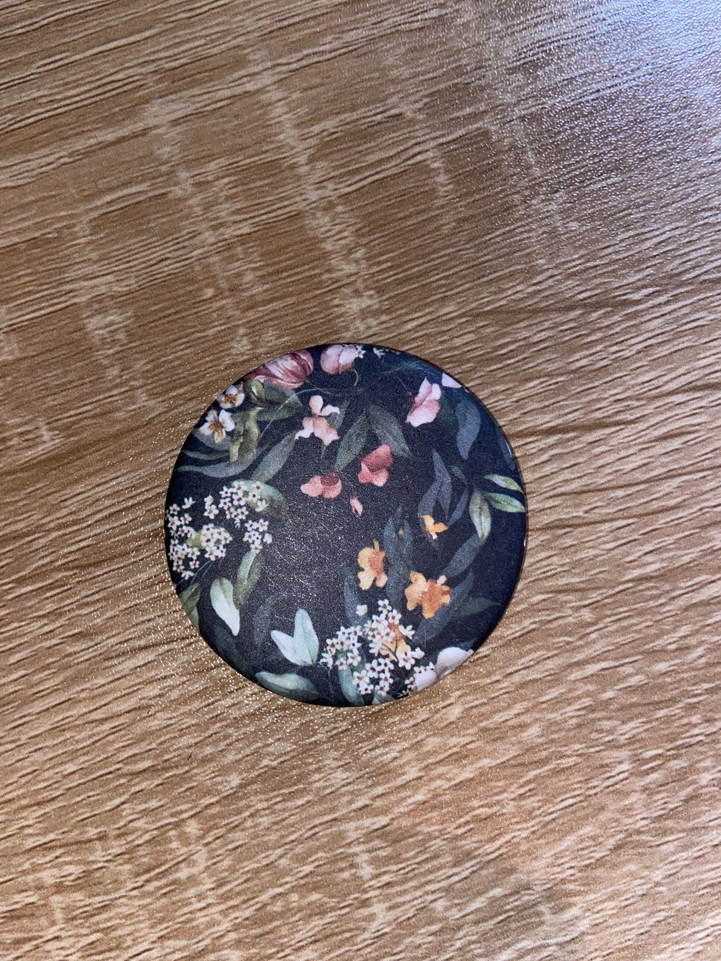 Aimants Ronds 44mm Personnalisés - Fait Main, Uniques et Originaux !